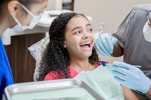 Best Emergency Broken Tooth Repair in Clinton, MD